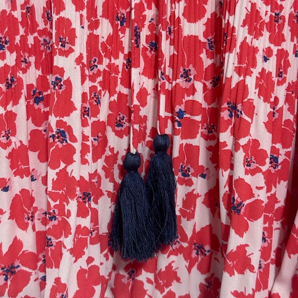 VOY Coral Pleated Floral Skirt - Picture 2 of 8